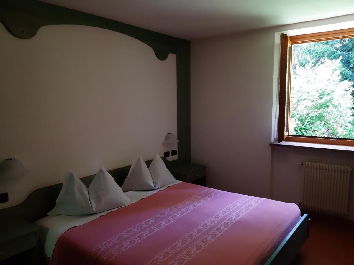 Albergo Scoiattolo Tret Екстериор снимка